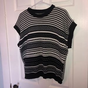 NWOT‎ Vintage Black and white sweater
